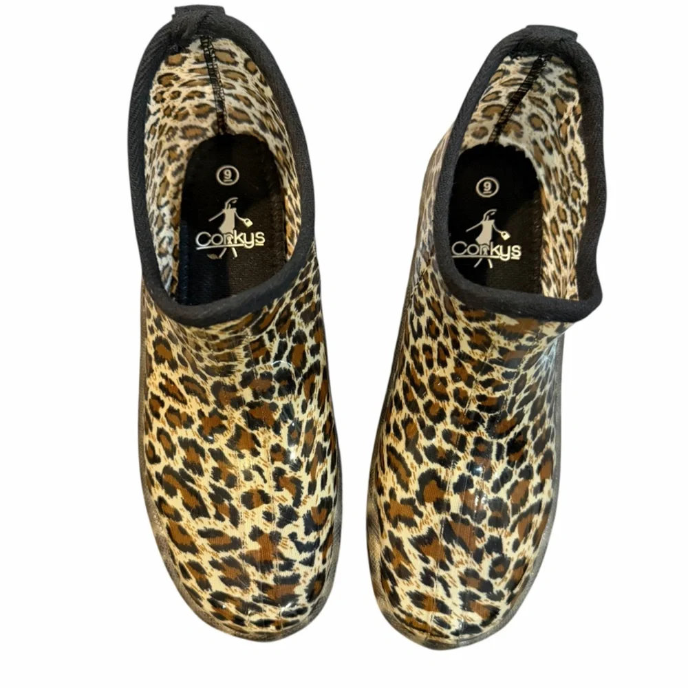 Corky’s Wild Leopard‎ Print Waterproof Rain Booties – Women’s Size 9